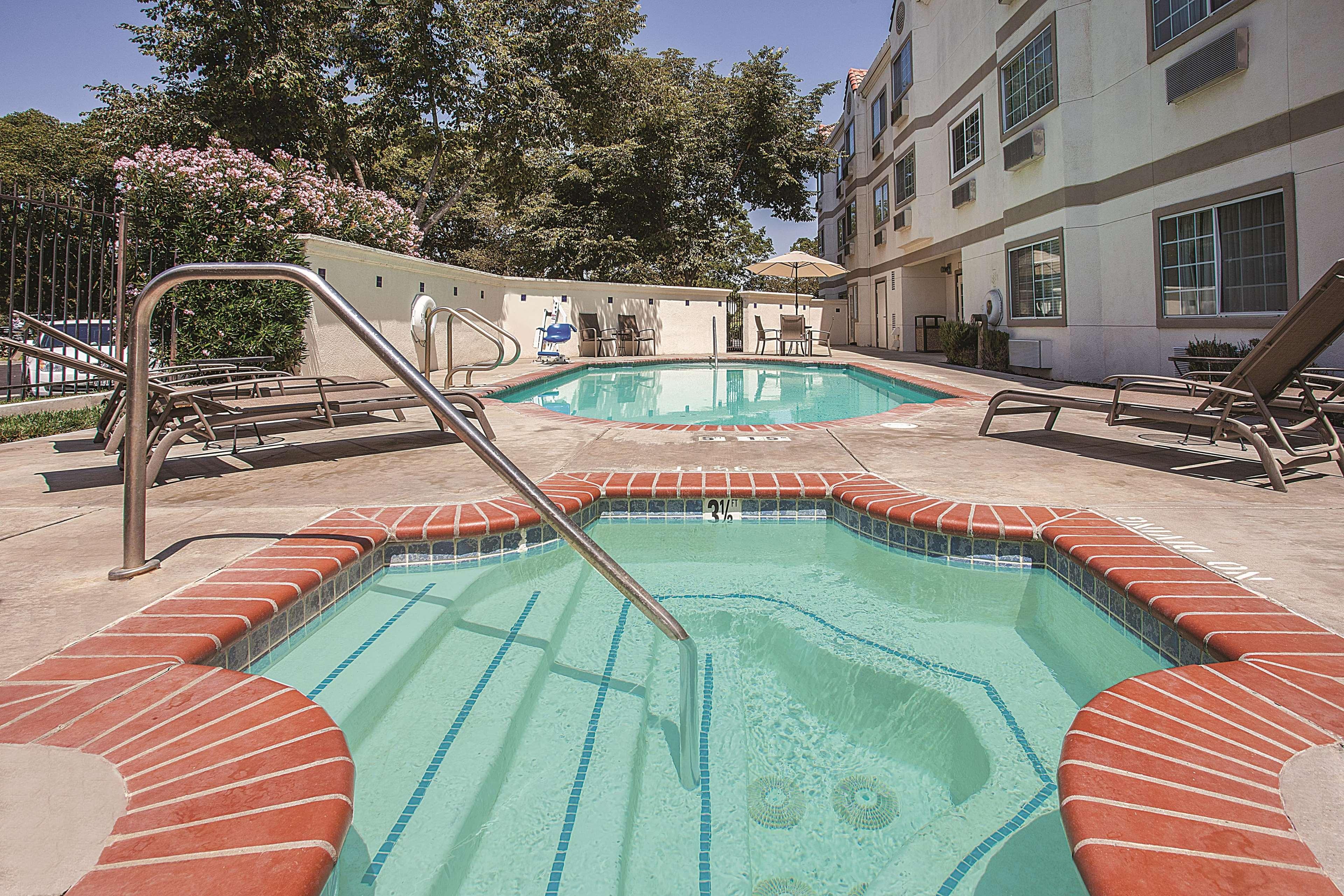 La Quinta By Wyndham Davis Exterior foto
